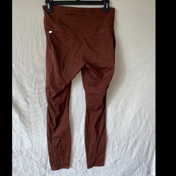 Fabletics legging - Picture 3 of 3